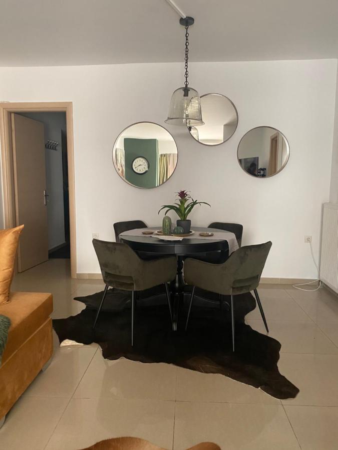 Little John Luxury Apartment Piraeus Exterior photo