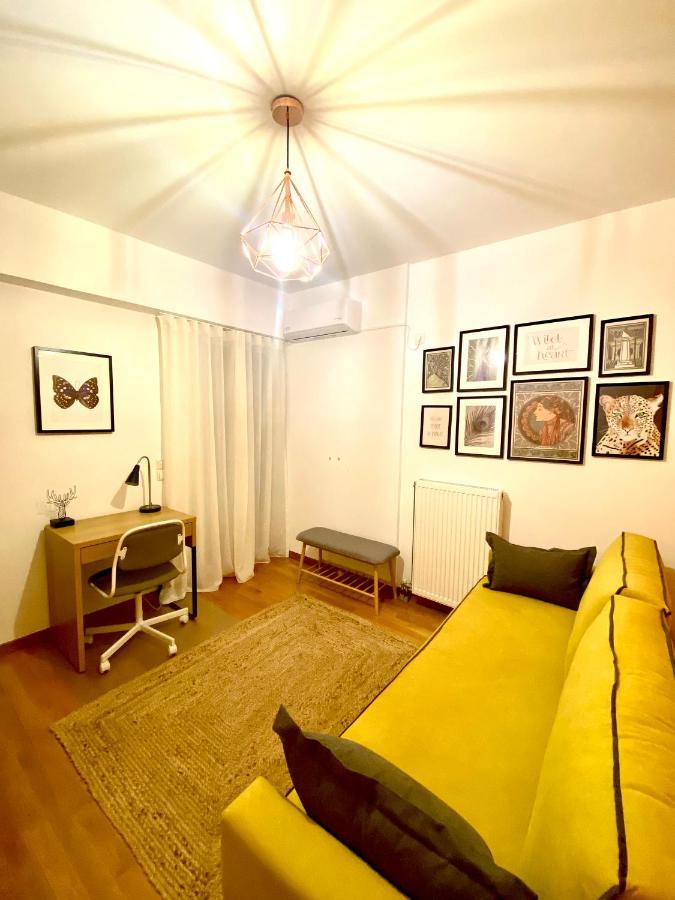 Little John Luxury Apartment Piraeus Exterior photo